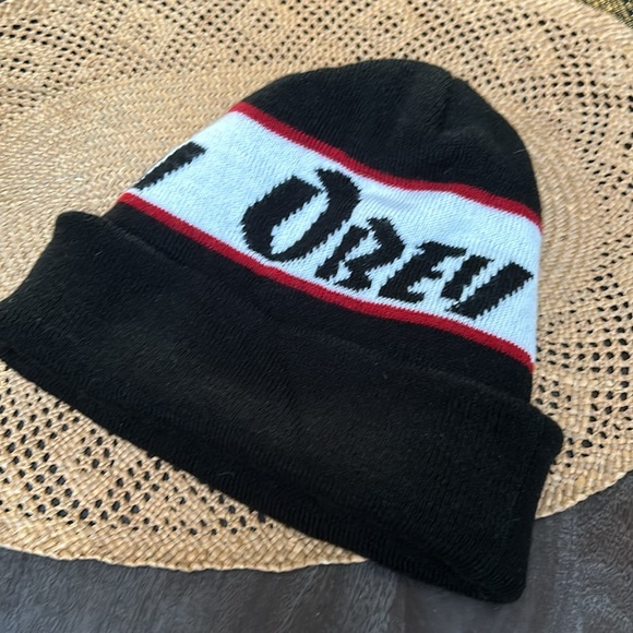 Obey Cuffed Black White and Red Beanie - Picture 7 of 9